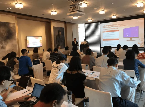 Tầm quan trọng của đào tạo nội bộ trong doanh nghiệp 1 Đào tạo nội bộ được các doanh nghiệp chú trọng