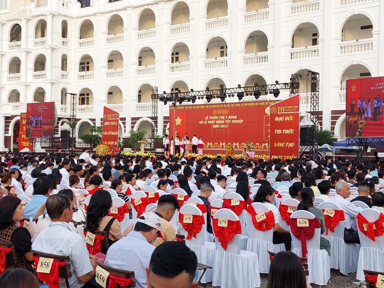 Tổ chức sự kiện, từ ý tưởng đến thực thi 3 to chuc su kien