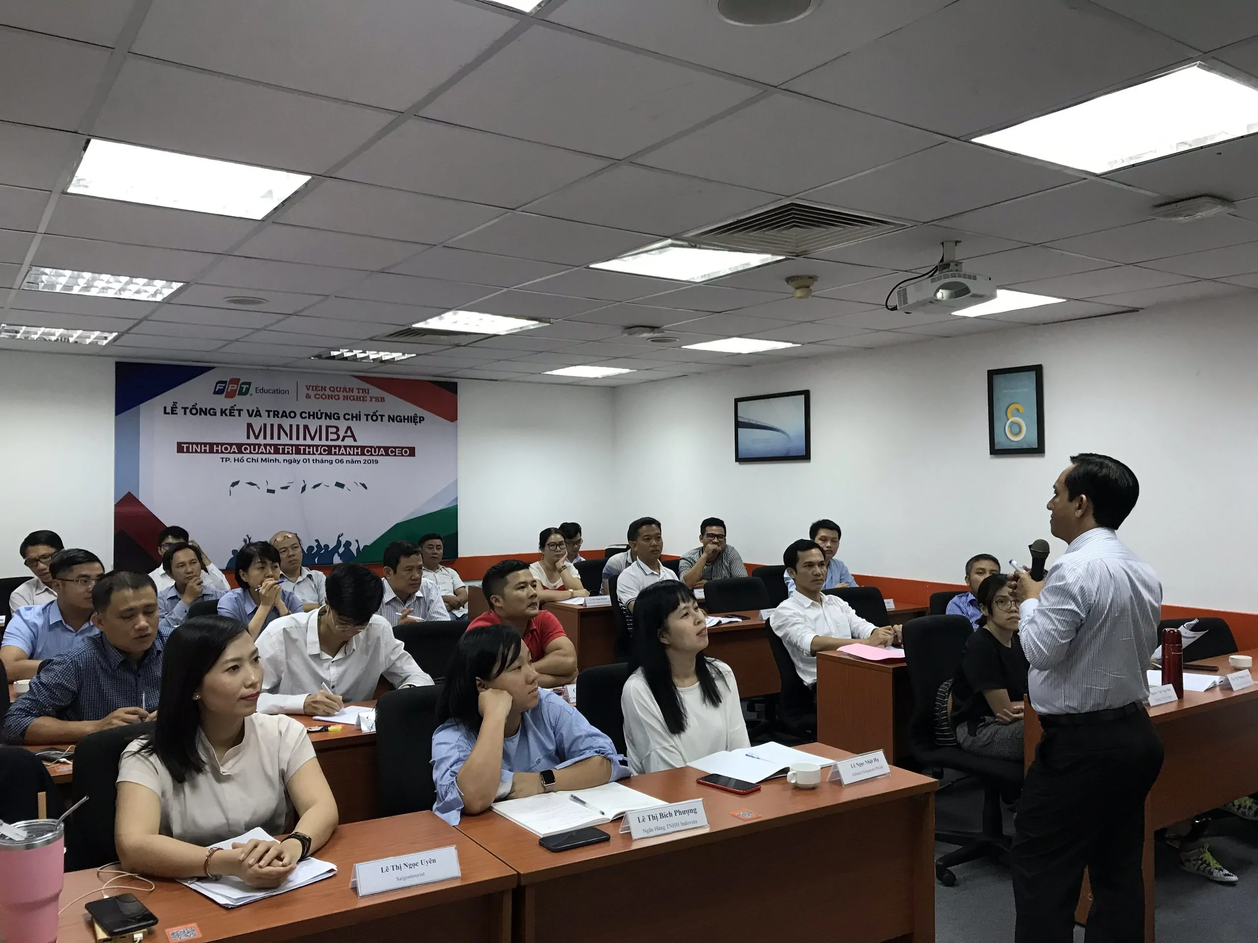 Workshop: Làm sao để tiết kiệm thuế và tránh rủi ro thuế? 2 z2676148862857 b8e596d40d4f01eaaa129db4b4e80d95