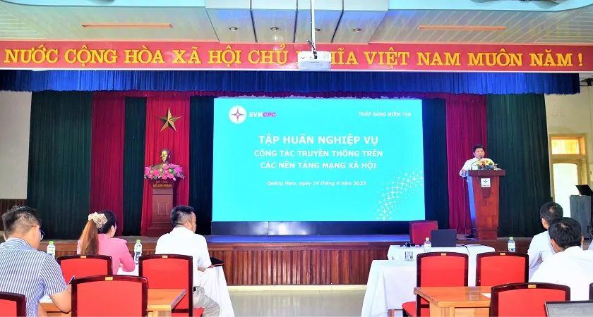 Tập huấn nghiệp vụ công tác truyền thông trên các nền tảng mạng xã hội ứng dụng trong ngành điện 4 343553721 479983314272179 4199810051805875616 n