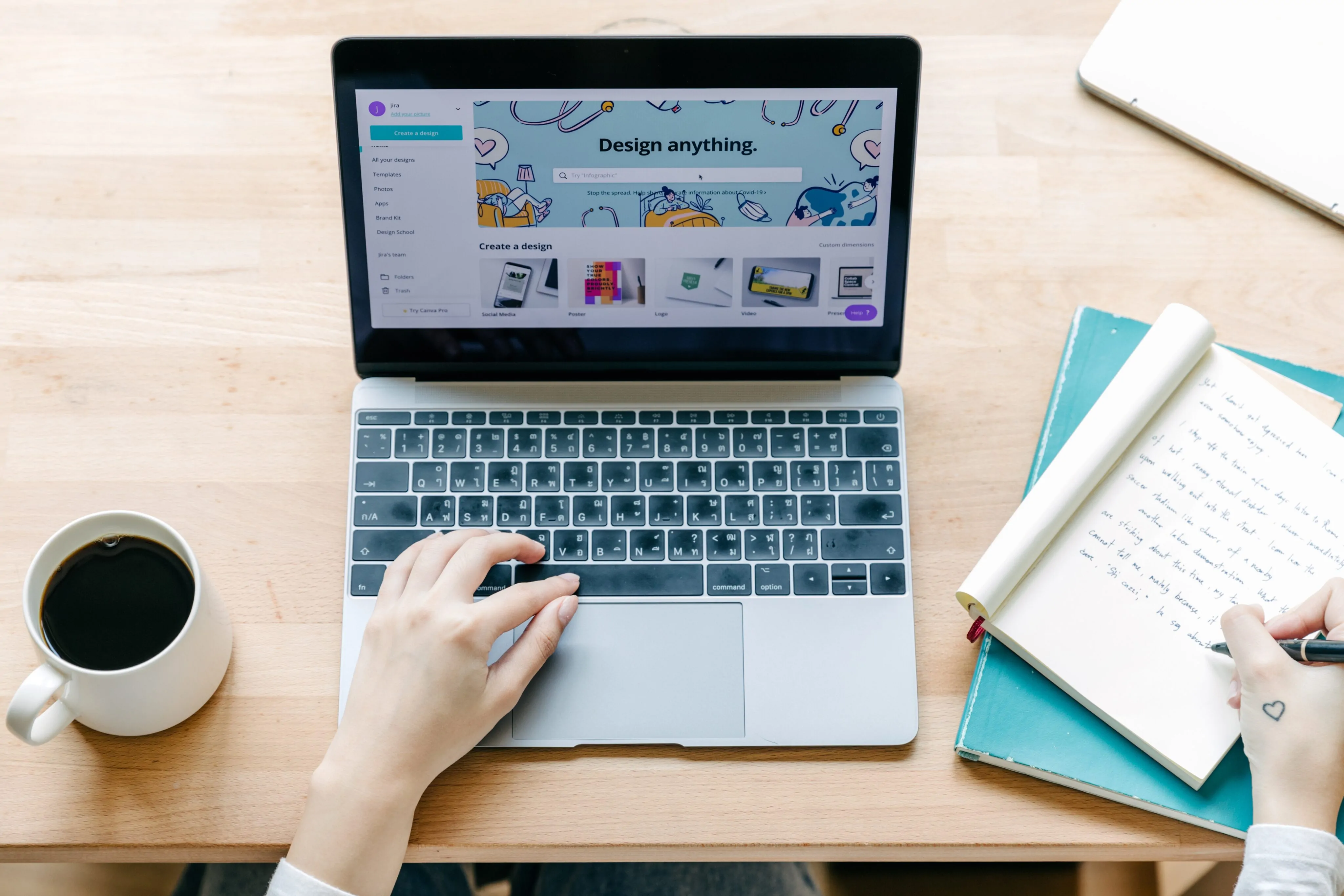 Marketing hiệu quả và tiết kiệm chi phí: Gợi ý một số kênh phù hợp cho doanh nghiệp nhỏ và chủ shop. 4 pexels ketut subiyanto 4126743 12