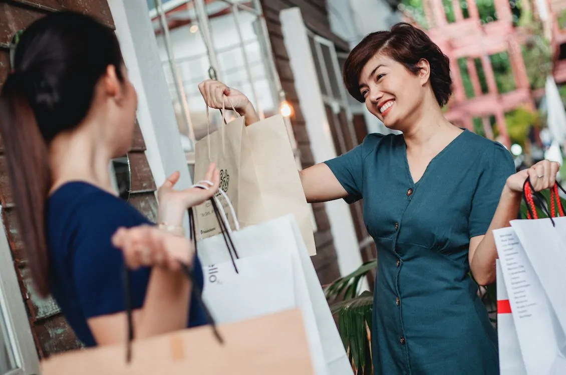 Marketing hiệu quả và tiết kiệm chi phí: Gợi ý một số kênh phù hợp cho doanh nghiệp nhỏ và chủ shop. 3 pexels photo 5710223
