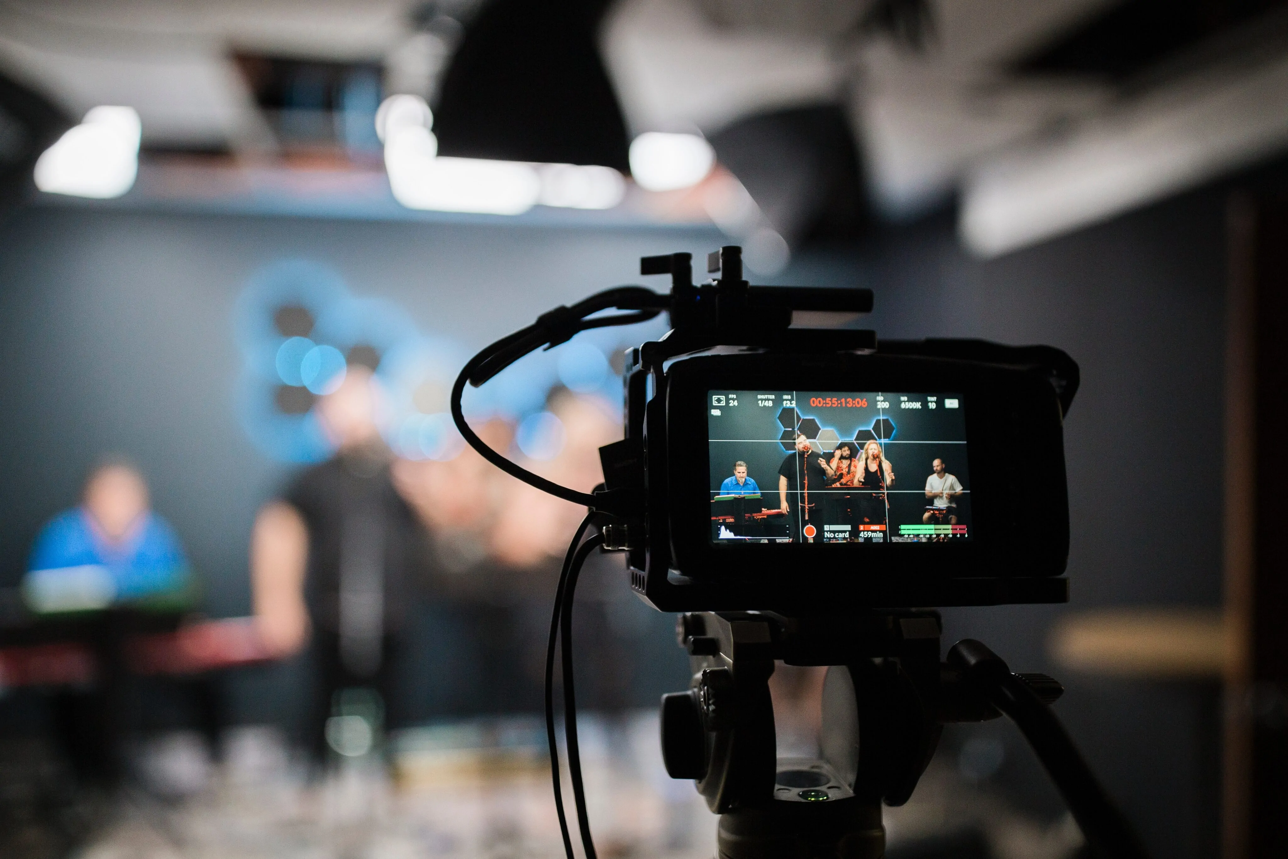 Video Marketing bán hàng - Phương thức tiếp cận hàng trăm khách hàng tiềm năng mỗi ngày 8 Video Marketing bán hàng - Phương thức tiếp cận hàng trăm khách hàng tiềm năng mỗi ngày