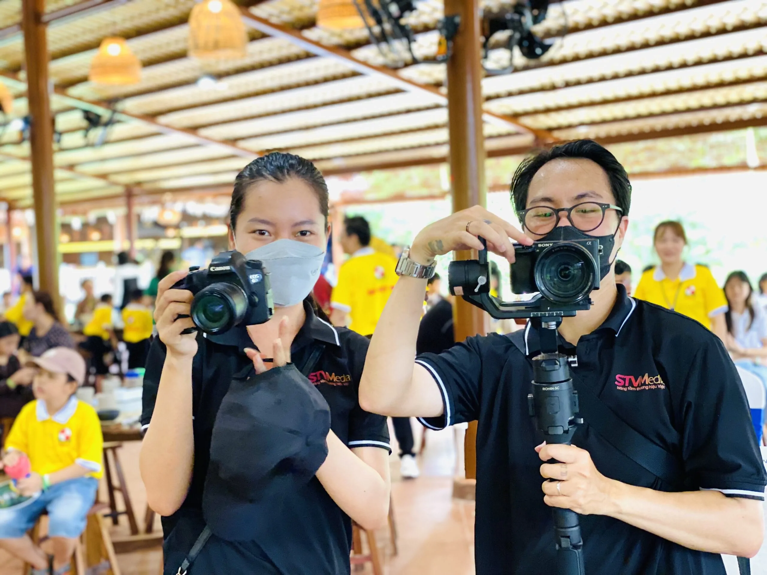 Media có vai trò gì trong chiến lược marketing của doanh nghiệp 6 z4621514828518 9b307da4ba354f9c36aca5eea37ff149 scaled