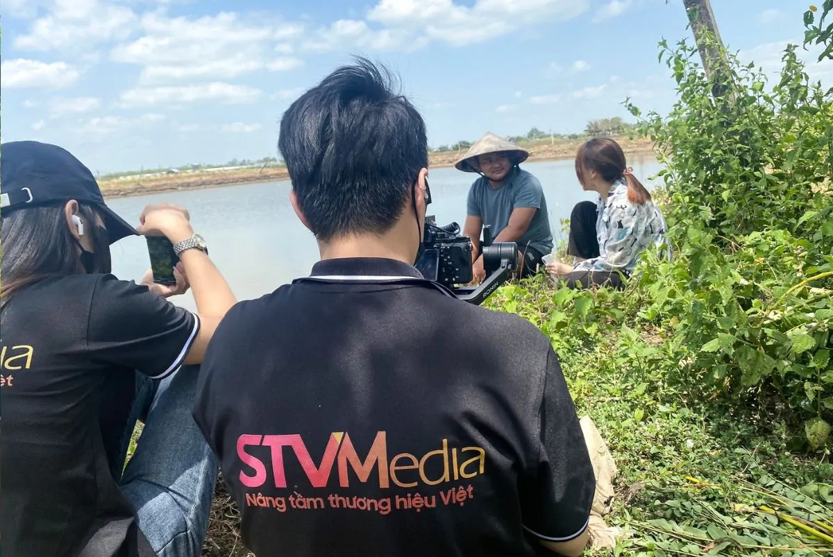 Dịch Vụ Quay Phim Cần Thơ Chuyên Nghiệp | Sáng Tạo Việt Media 4 quay video gioi thieu san pham 6