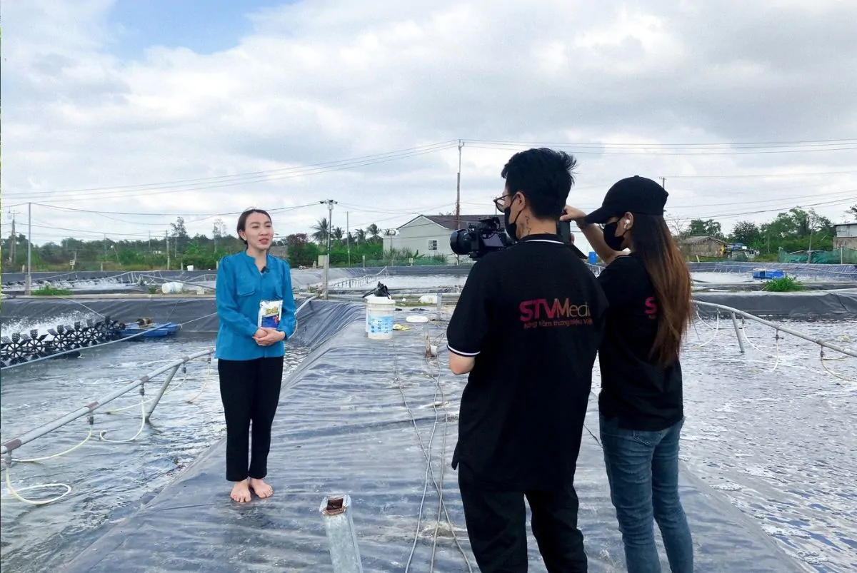 Nâng Tầm Thương Hiệu với Dịch Vụ Quay Phim Giới Thiệu Doanh Nghiệp tại Cần Thơ 1 quay video gioi thieu san pham 8