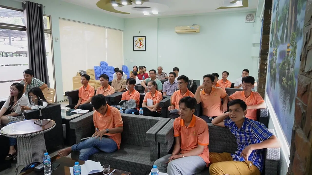 Khóa học marketing online tại Cần Thơ cho người đi làm 2 khoa-học-marketing-online-tại-Can-Tho
