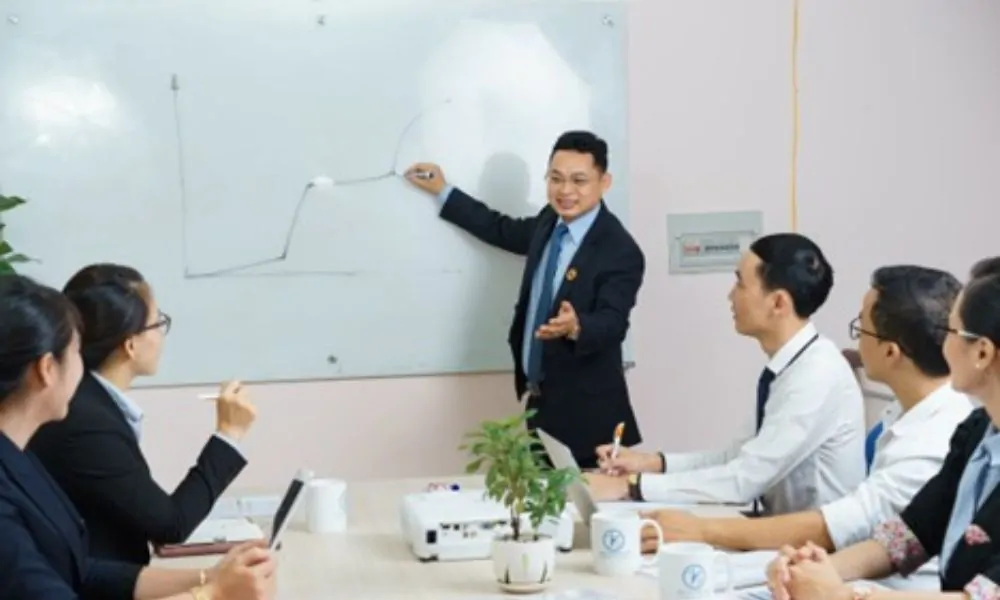 Dịch vụ marketing online tại Cần Thơ: Giải pháp cho doanh nghiệp vừa và nhỏ bứt phá 3 marketing-online-tai-can-tho
