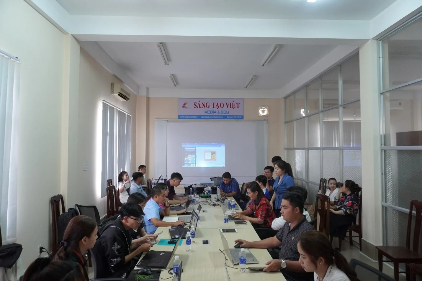 Khoá học quảng cáo Facebook chuyên sâu, thành thạo từ A – Z 5 khóa học quảng cáo Facebook chuyên sâu