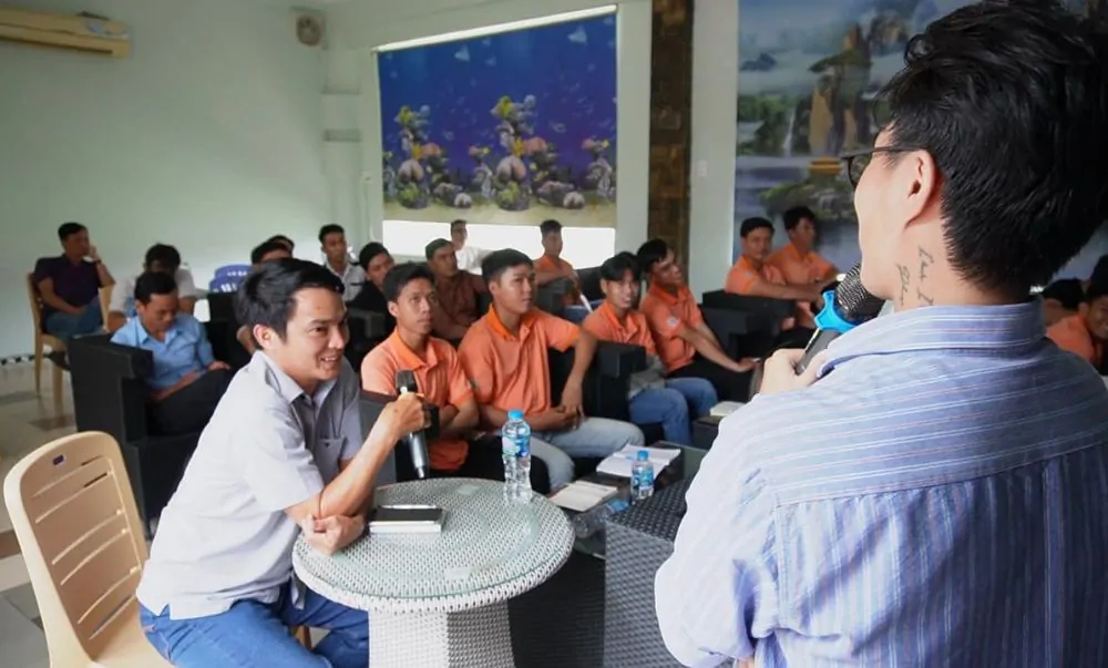 Khoá học quảng cáo Facebook chuyên sâu, thành thạo từ A – Z 2 khóa học quảng cáo Facebook chuyên sâu