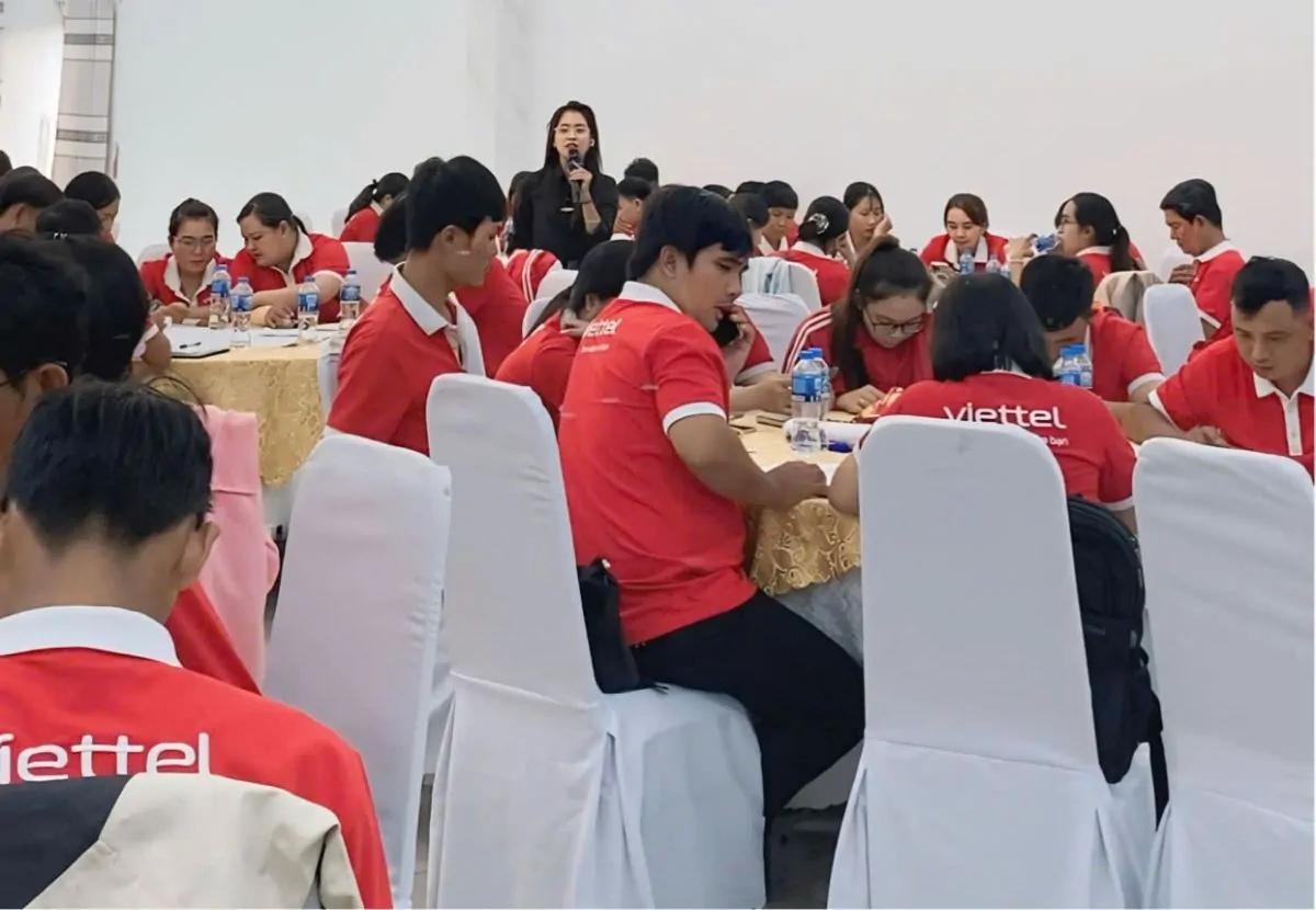 Khóa đào tạo tăng doanh thu bán hàng của Sáng Tạo Việt Media dành cho học viên Viettel 4 Khoa-dao-tao-sang-tao-viet-media-danh-hoc-vien-viettel