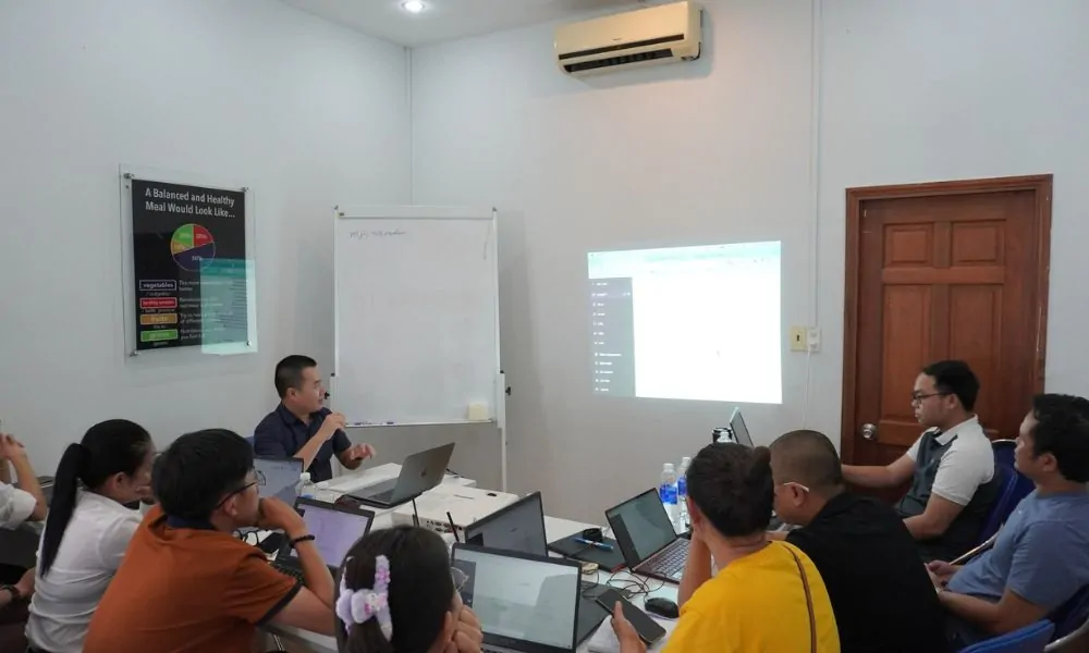 Phòng marketing thuê ngoài - tối ưu chi phí cho doanh nghiệp 1 phòng marketing thuê ngoài cho doanh nghiệp