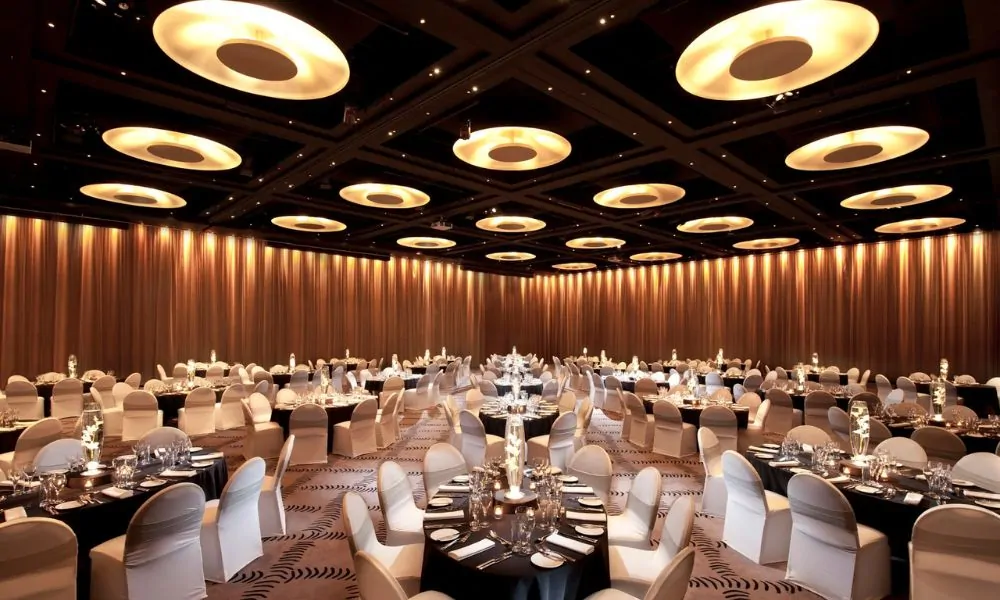 Chi phí tổ chức gala dinner cho dịp cuối năm 1 Chi phí tổ chức gala dinner cho dịp cuối năm
